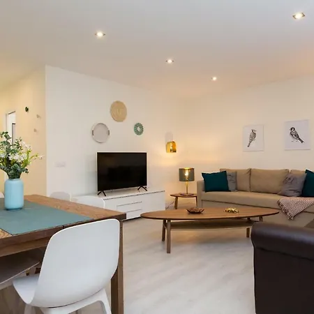 Modern Stylish City Apt Parking Wifi Balcony Appartement Santa-Cruz de Ténérife